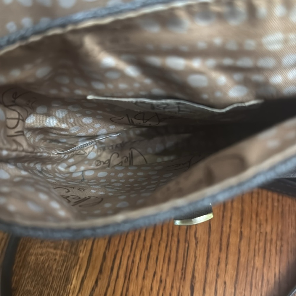 Ella Jae Gypset/ Gray Crossbody Bag - Picture 6 of 7